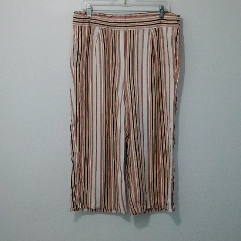 Lily Morgan pink peach tan white striped wide leg Capri pants